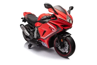 Anak-anak Naik Sepeda Motor Listrik dengan Roda Latihan